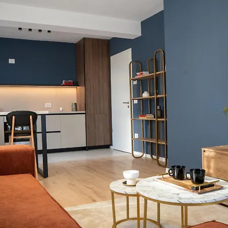 Cozy Cityscape Bluewood, Modern & Cozy Premium Apartment