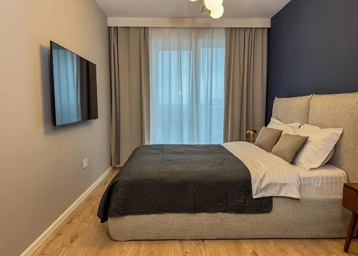 Cityscape Bluewood, Modern & Cozy Premium Apartment *