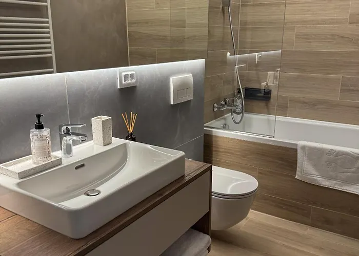 Cityscape Bluewood, Modern & Cozy Premium *