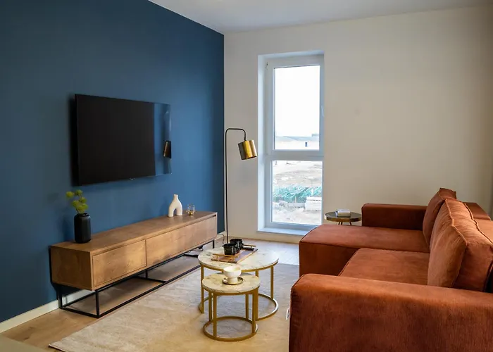 Apartment Cityscape Bluewood, Modern & Cozy Premium